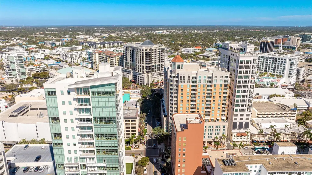 1350 Main Street Sarasota FL 34236