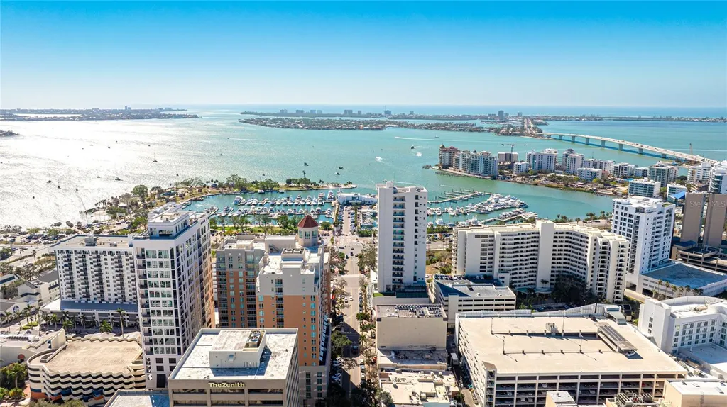 1350 Main Street Sarasota FL 34236