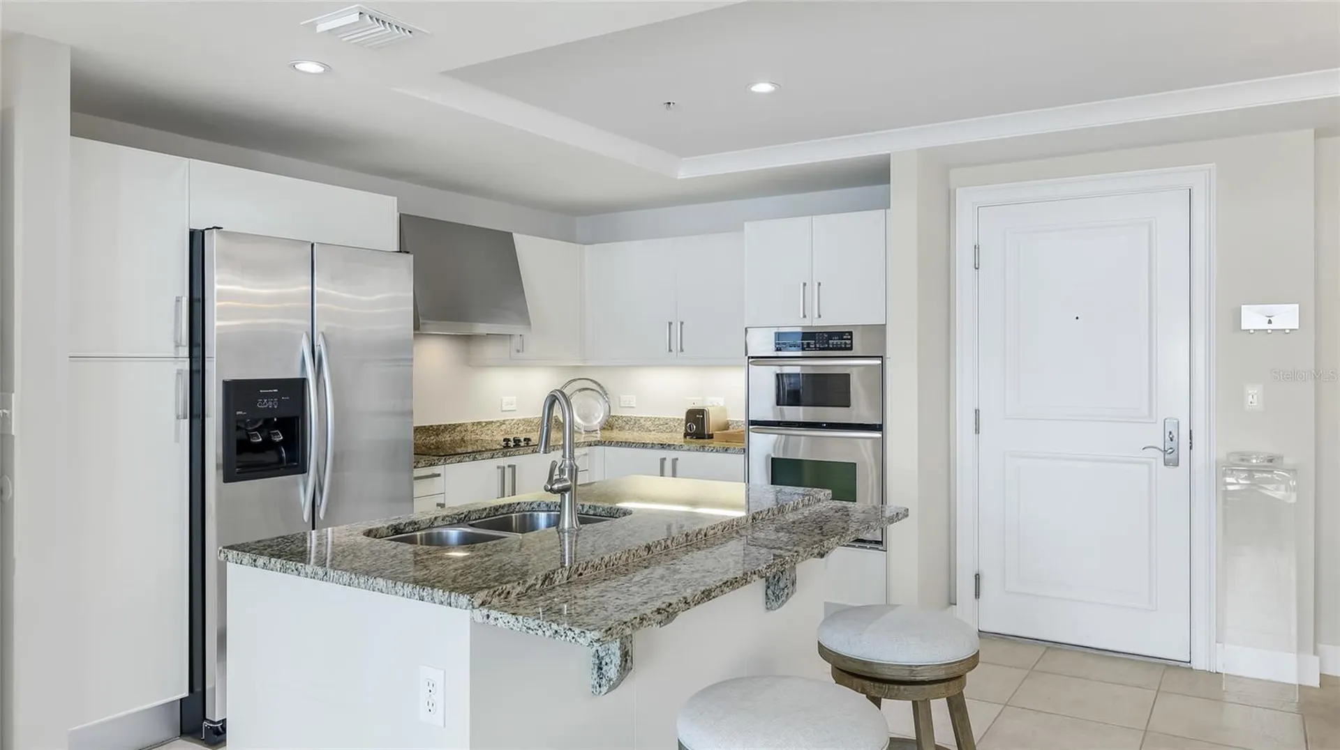 1350 Main Street Sarasota FL 34236