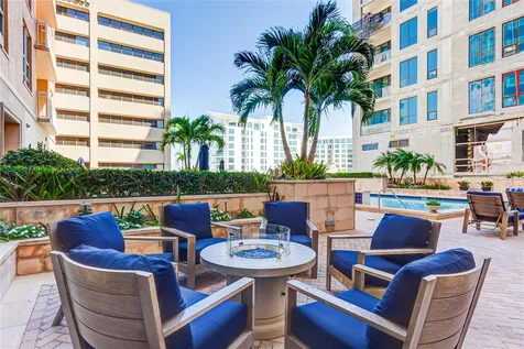 1350 Main Street Sarasota FL 34236