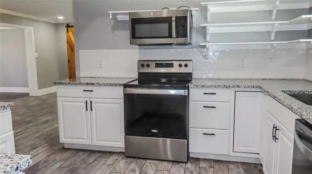 1727 Thames Street Clearwater FL 33755