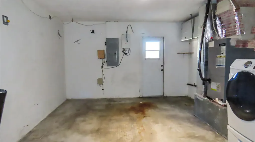 1727 Thames Street Clearwater FL 33755