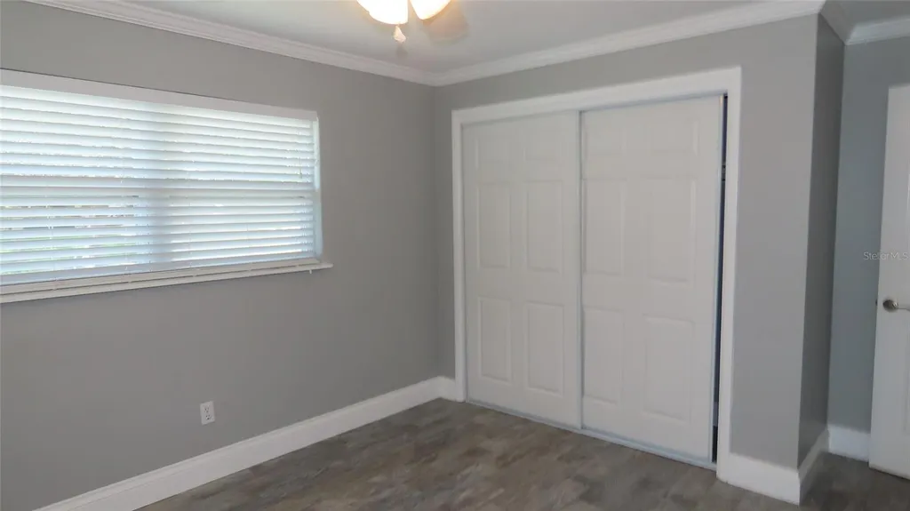 1727 Thames Street Clearwater FL 33755
