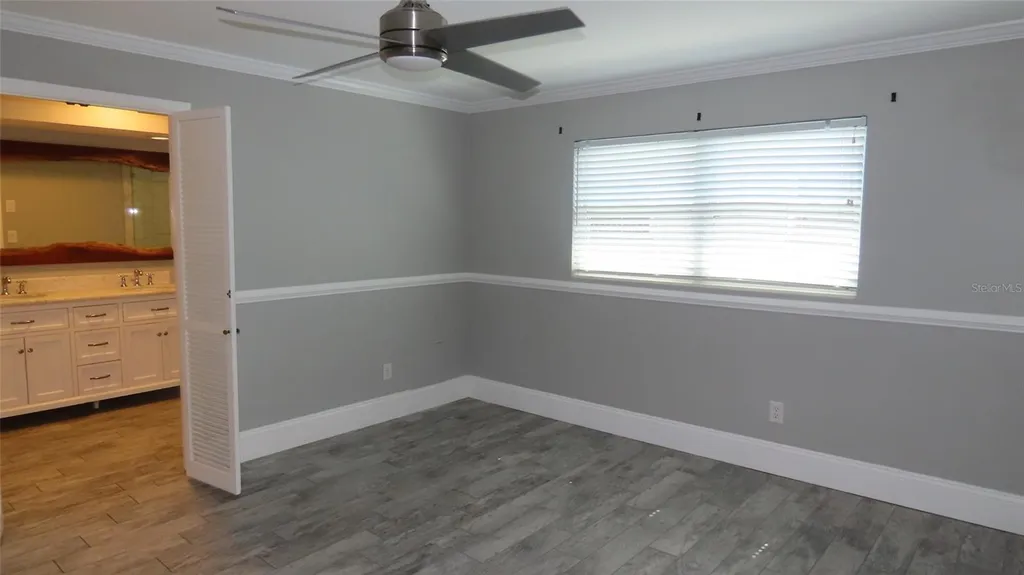1727 Thames Street Clearwater FL 33755