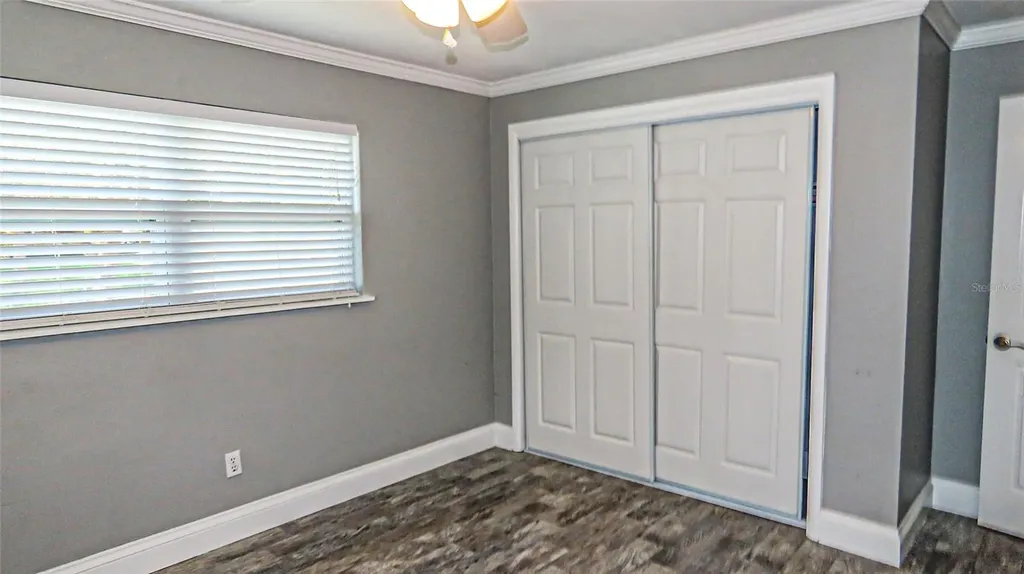 1727 Thames Street Clearwater FL 33755