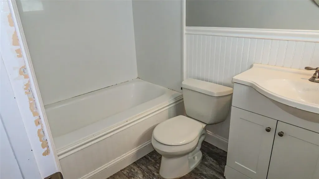 1727 Thames Street Clearwater FL 33755