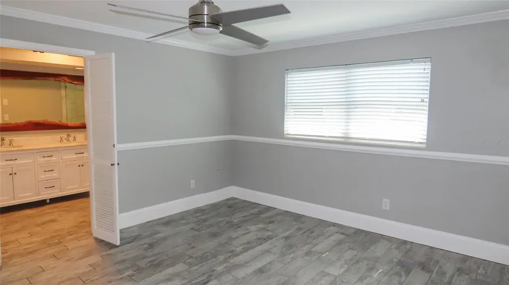 1727 Thames Street Clearwater FL 33755