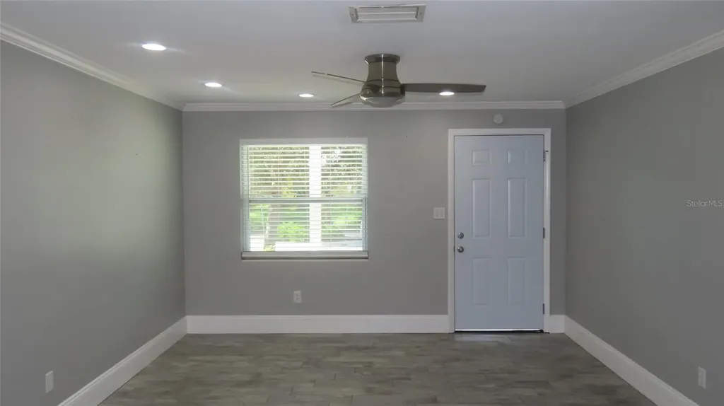 1727 Thames Street Clearwater FL 33755