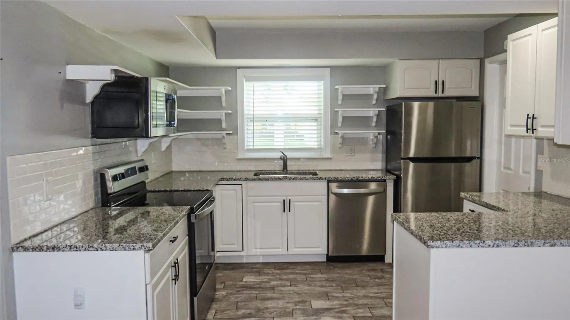 1727 Thames Street Clearwater FL 33755