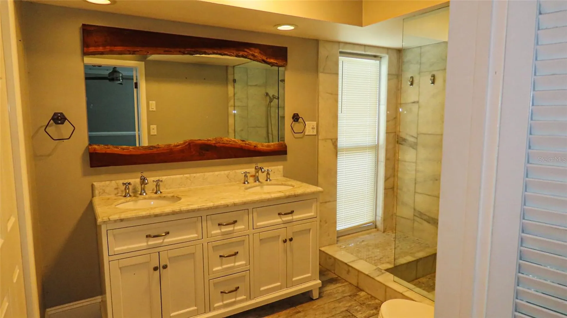 1727 Thames Street Clearwater FL 33755