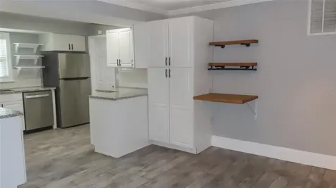 1727 Thames Street Clearwater FL 33755