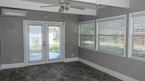 1727 Thames Street Clearwater FL 33755