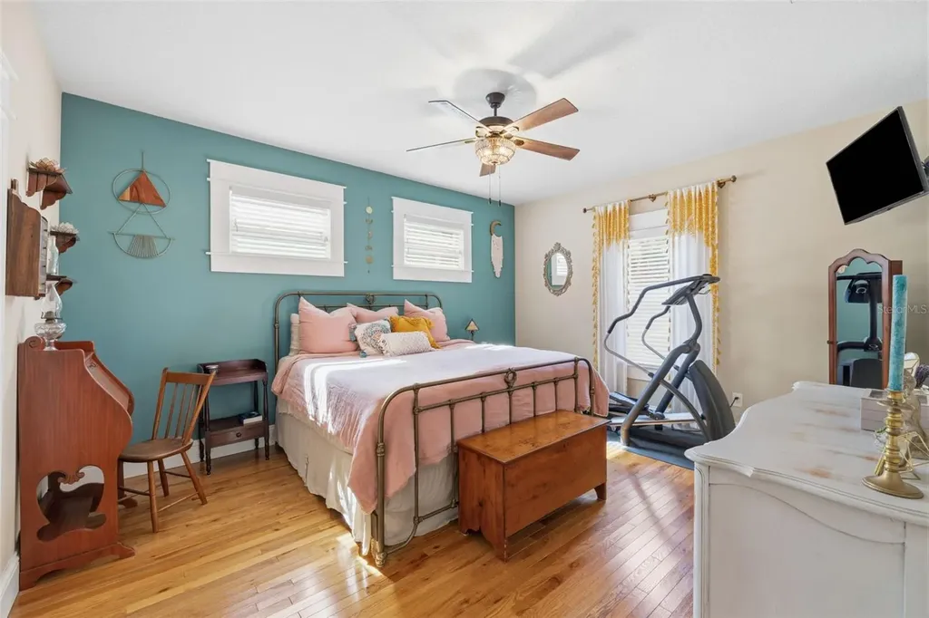 314 W Comanche Avenue Tampa FL 33604