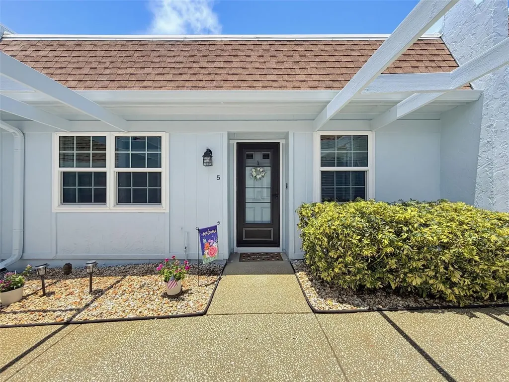 8220 Seven Oaks Court Port Richey FL 34668