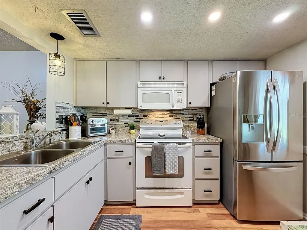 8220 Seven Oaks Court Port Richey FL 34668