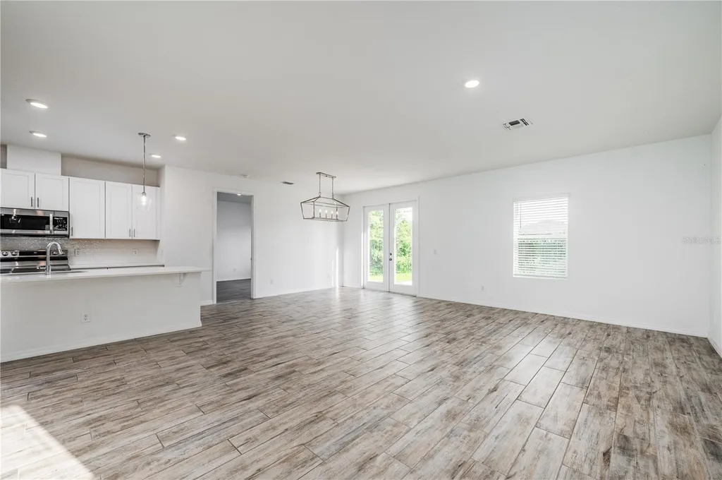 2154 Derwent Drive Davenport FL 33896