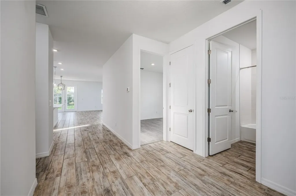 2154 Derwent Drive Davenport FL 33896