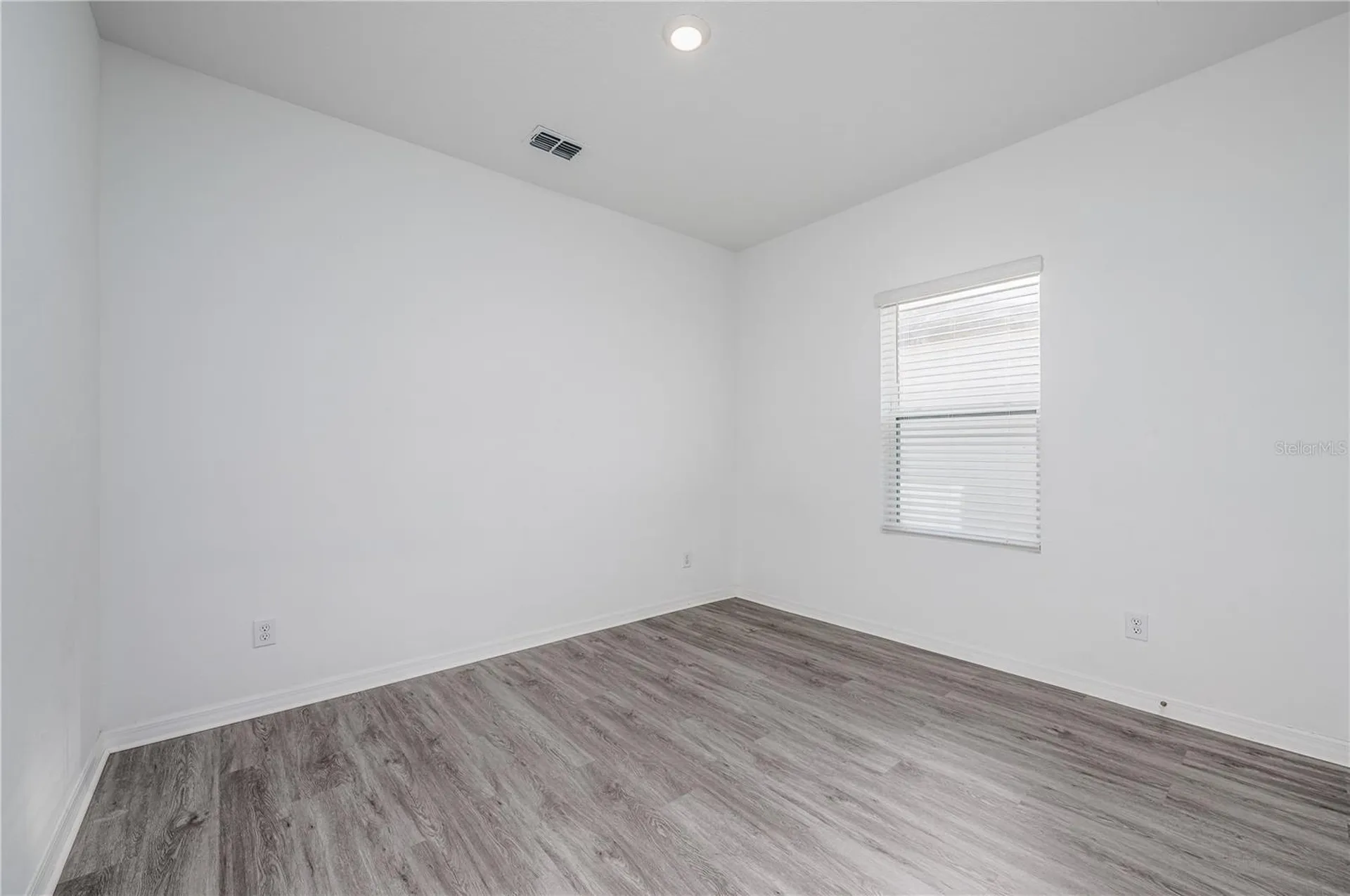 2154 Derwent Drive Davenport FL 33896