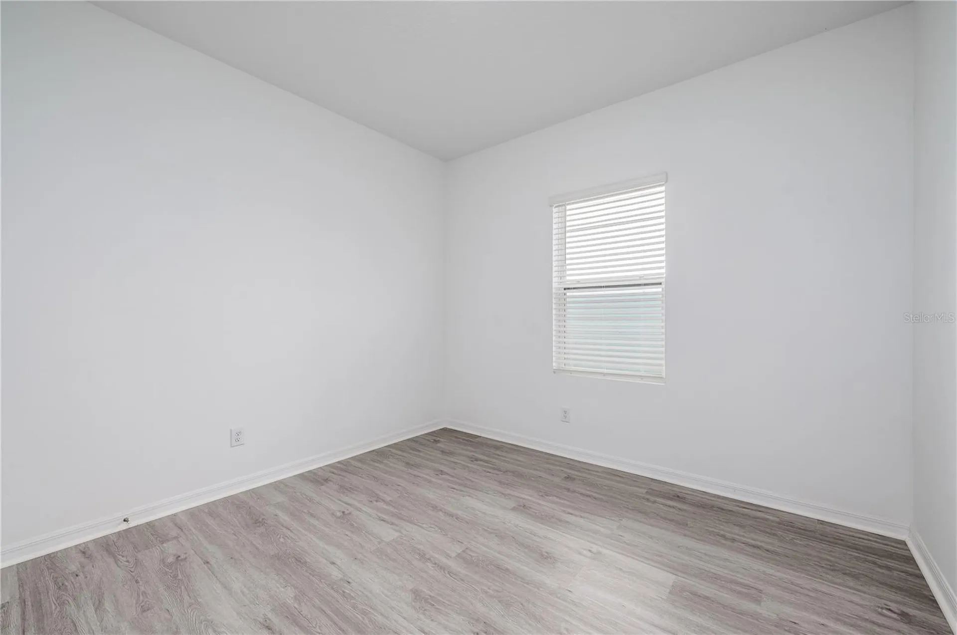 2154 Derwent Drive Davenport FL 33896