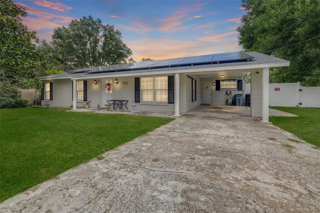 37237 Nicole Avenue Zephyrhills FL 33541