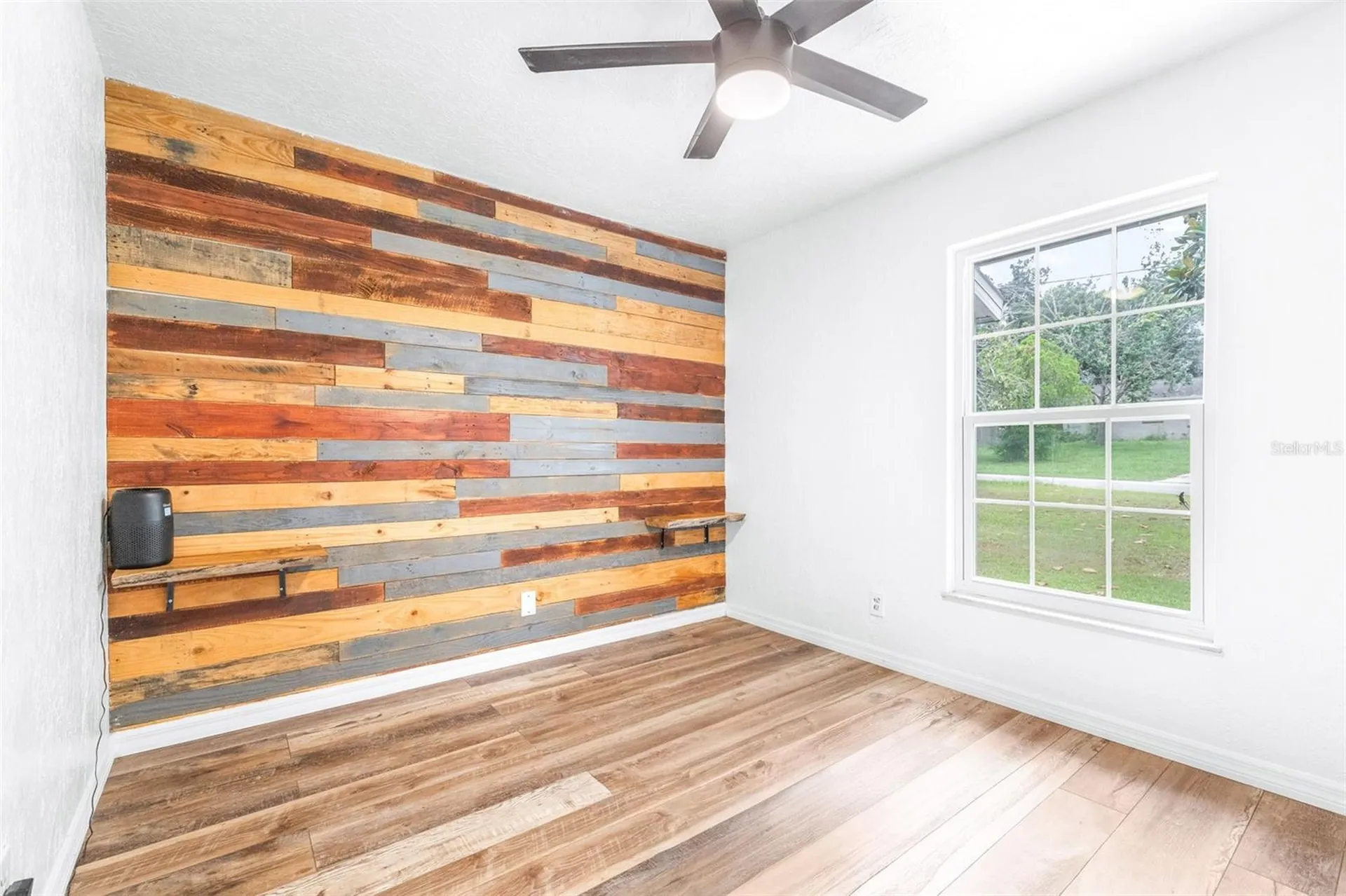 37237 Nicole Avenue Zephyrhills FL 33541