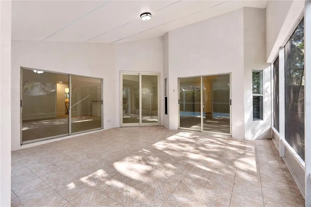 2302 Lyncrest Court Valrico FL 33596