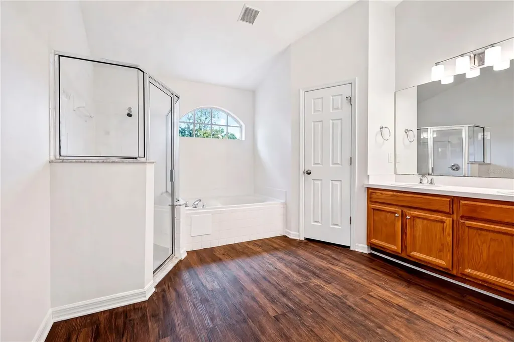 2302 Lyncrest Court Valrico FL 33596