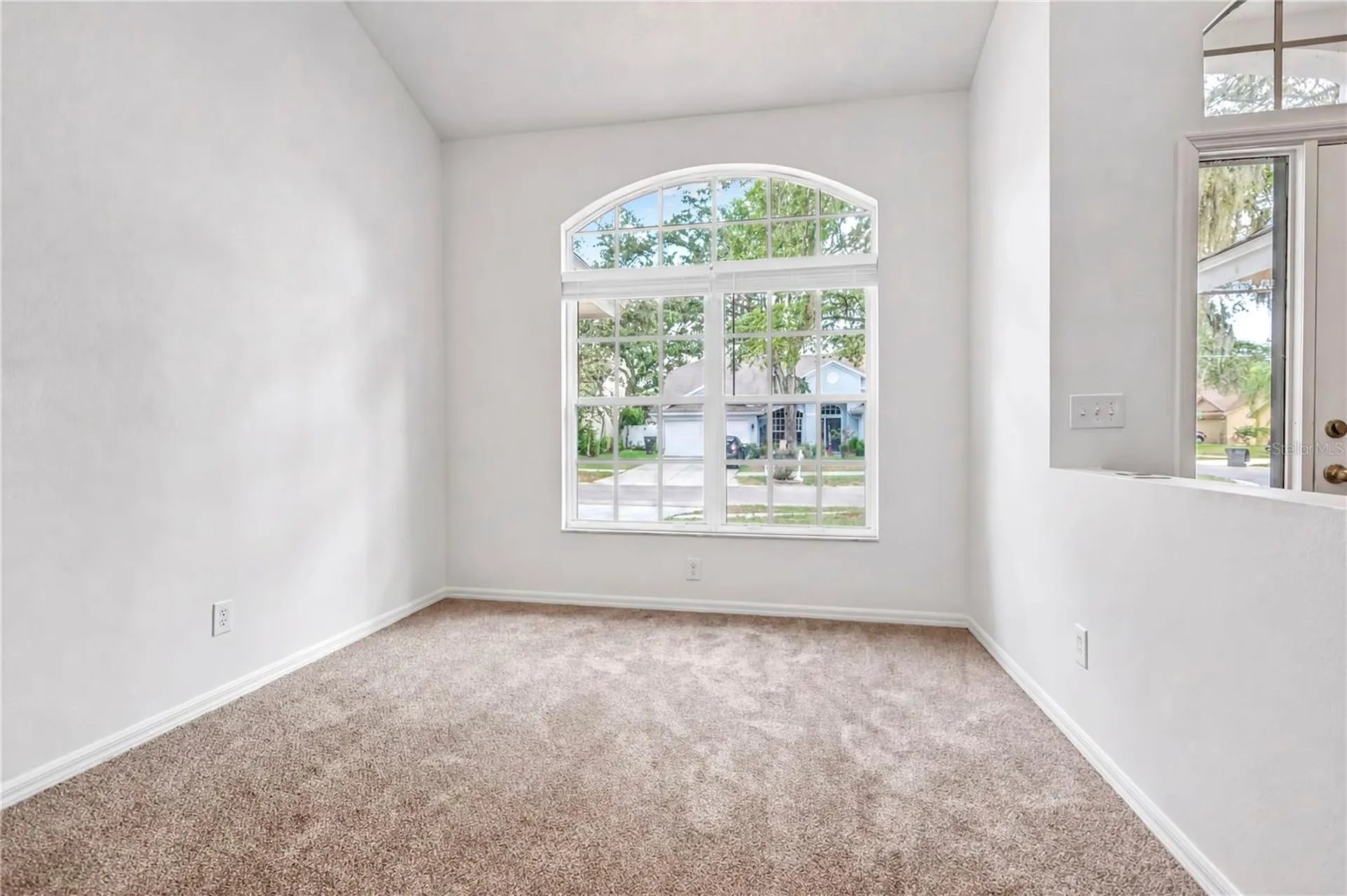2302 Lyncrest Court Valrico FL 33596