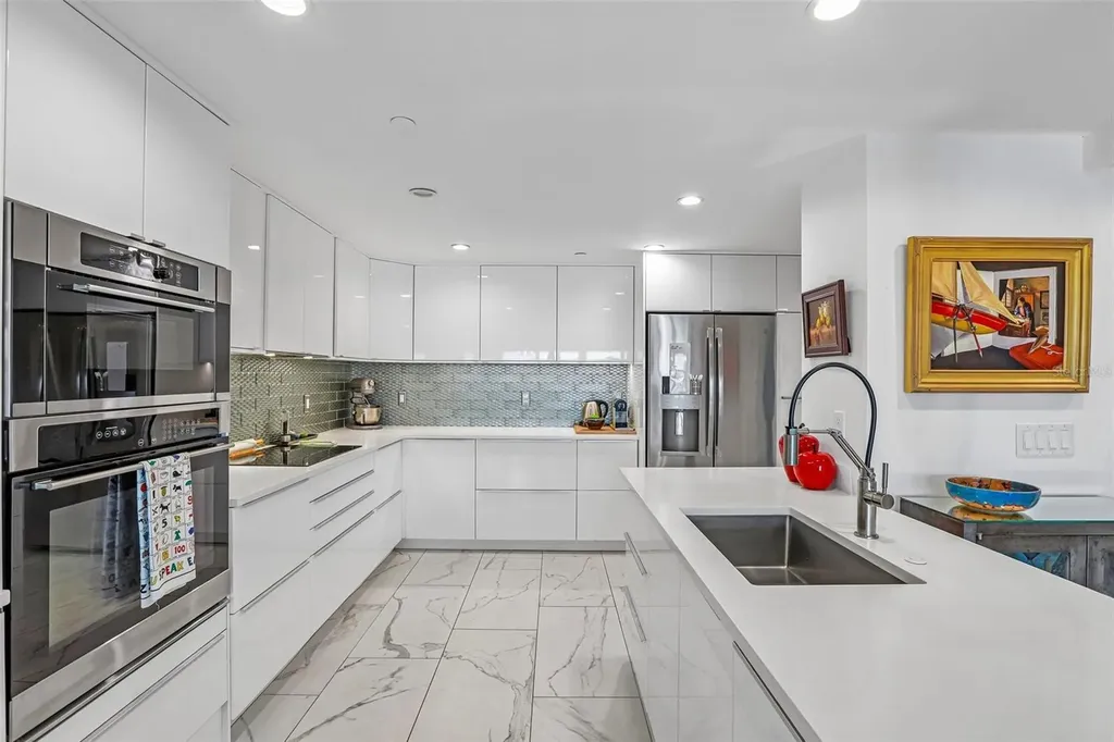 2 Adalia Avenue Tampa FL 33606