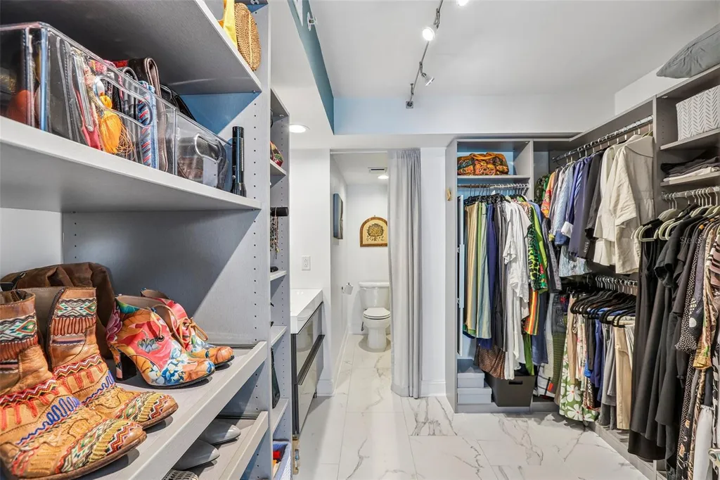 2 Adalia Avenue Tampa FL 33606