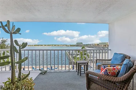 2 Adalia Avenue Tampa FL 33606