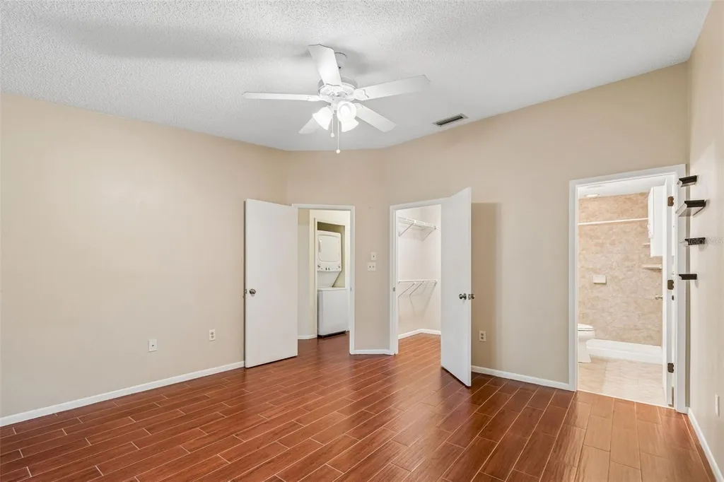 2814 Hammock Court Clearwater FL 33761