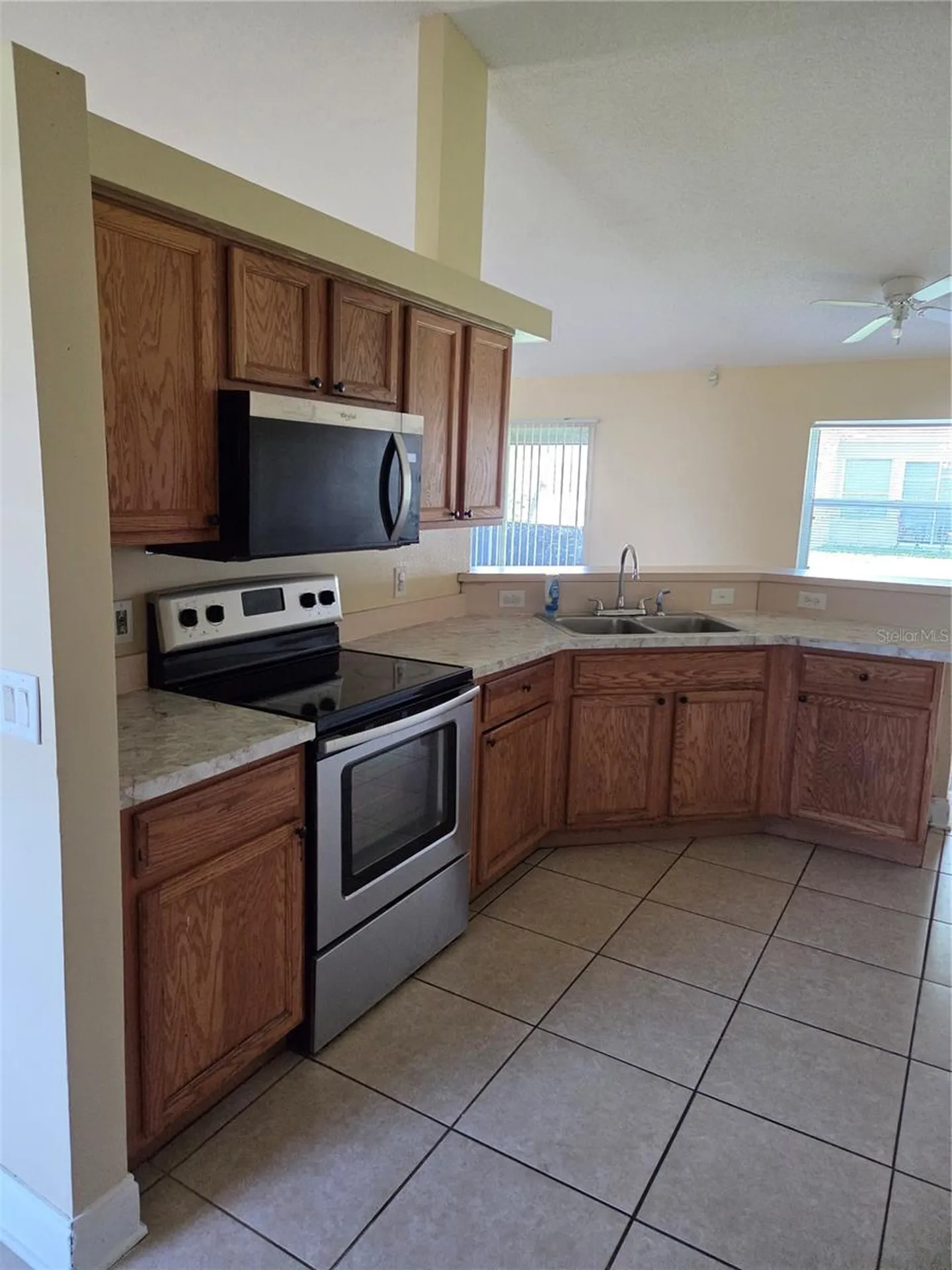 953 Louvre Court Kissimmee FL 34759