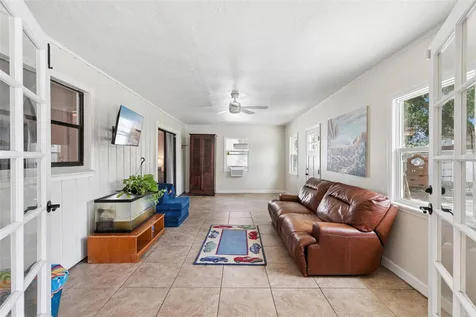 773 Coach Light Drive Casselberry FL 32730