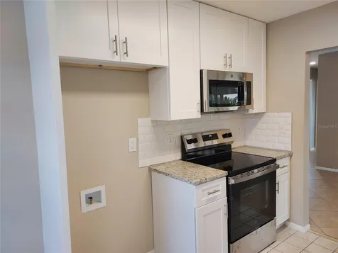 4006 Palm Court Bradenton FL 34208