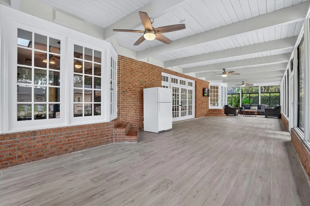 306 Oak Estates Drive Orlando FL 32806