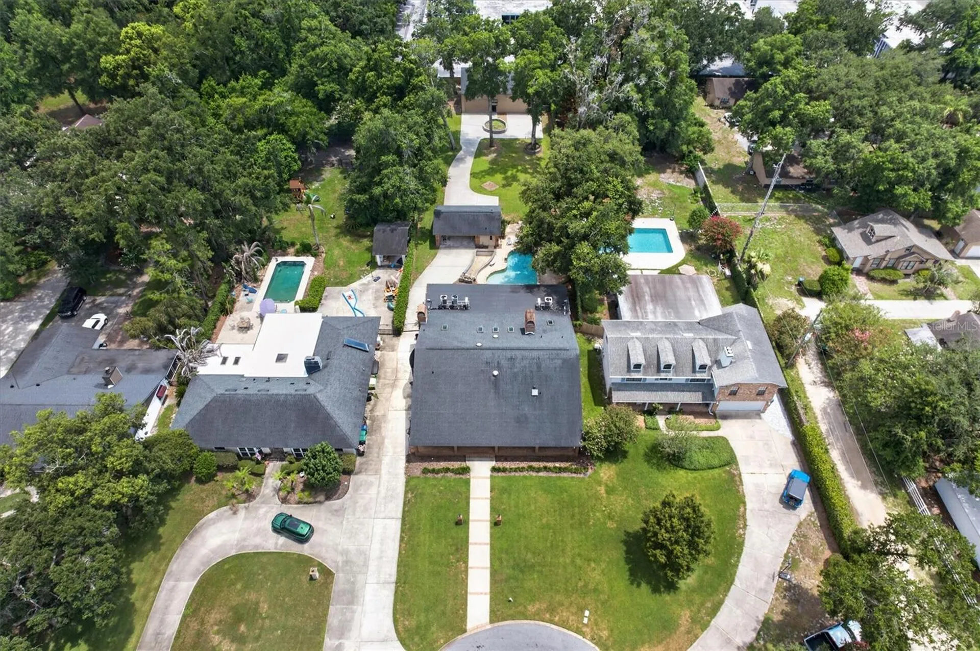 306 Oak Estates Drive Orlando FL 32806
