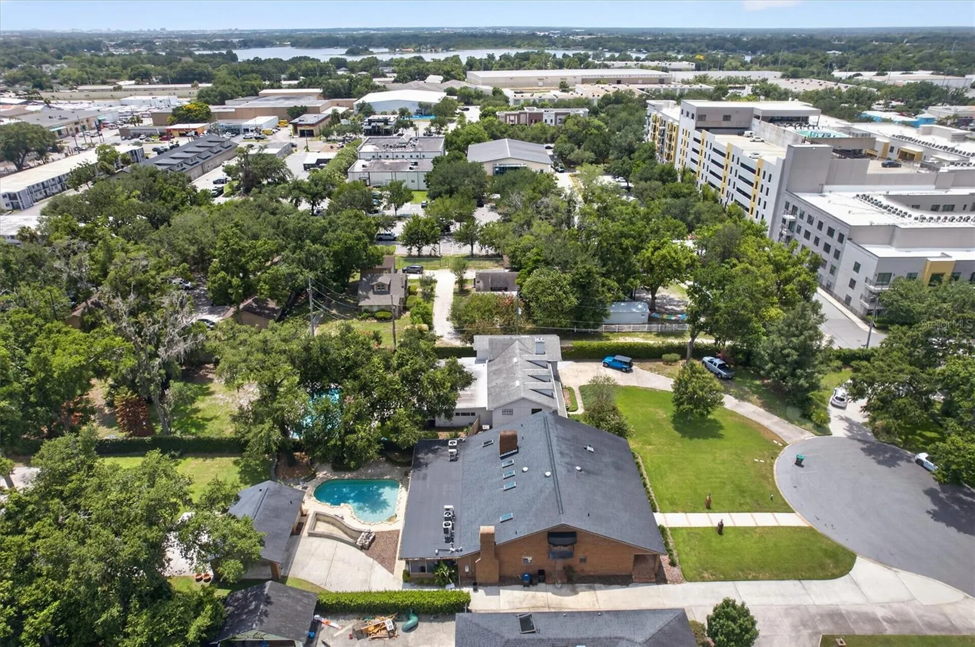 306 Oak Estates Drive Orlando FL 32806