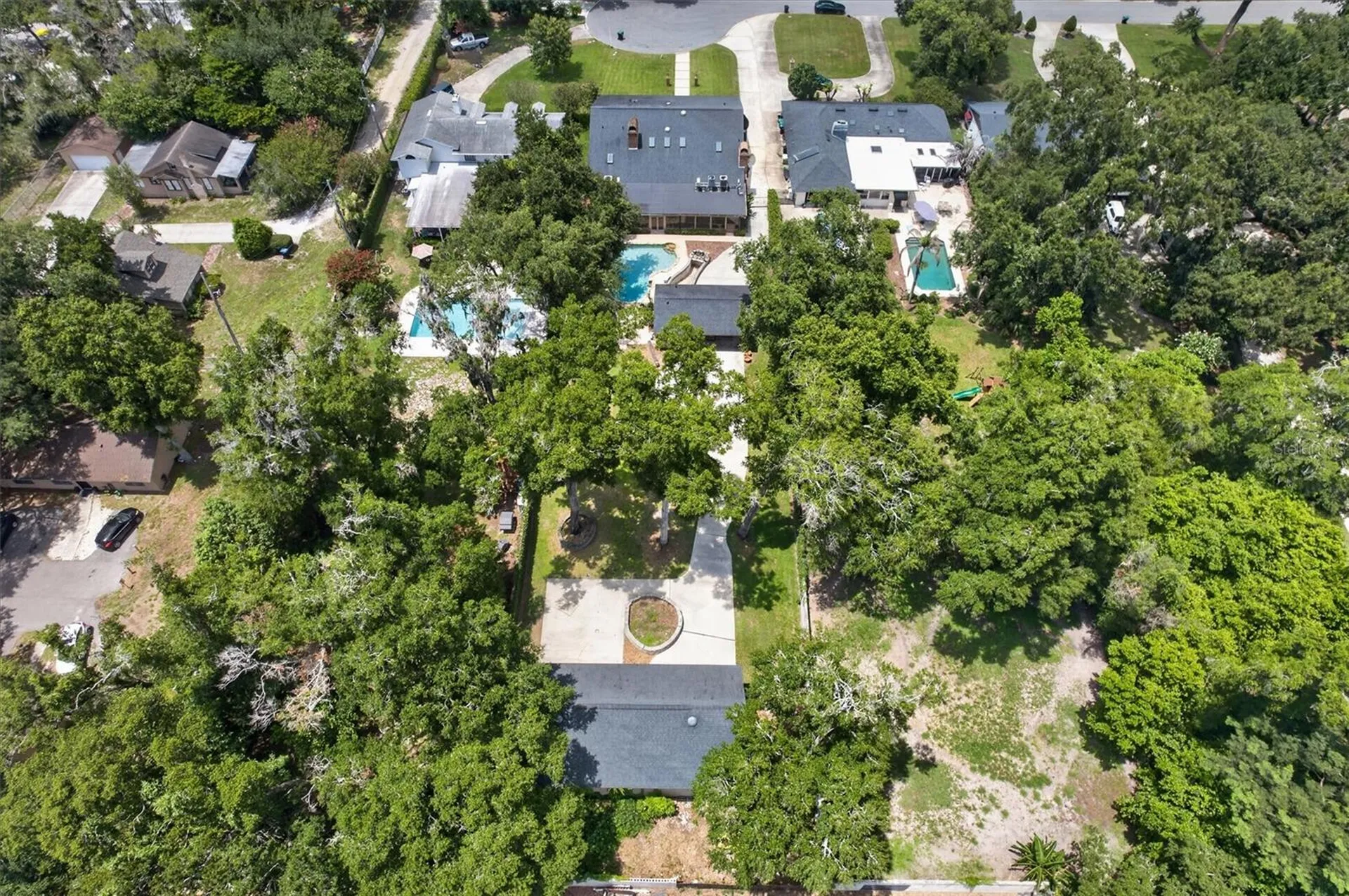 306 Oak Estates Drive Orlando FL 32806