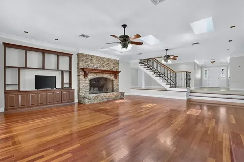 306 Oak Estates Drive Orlando FL 32806