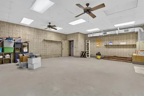 306 Oak Estates Drive Orlando FL 32806