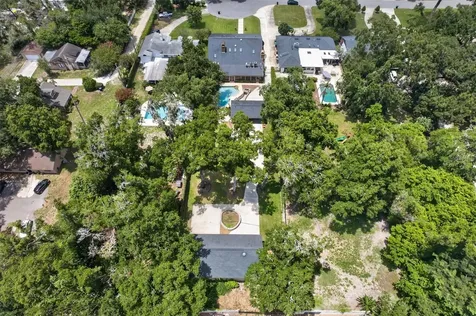 306 Oak Estates Drive Orlando FL 32806