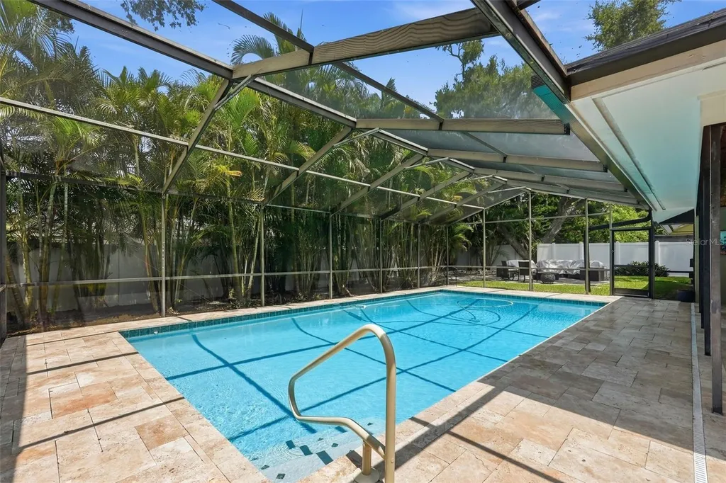 707 Knollwood Drive Largo FL 33770