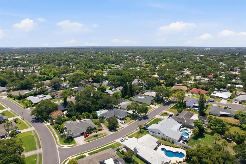707 Knollwood Drive Largo FL 33770
