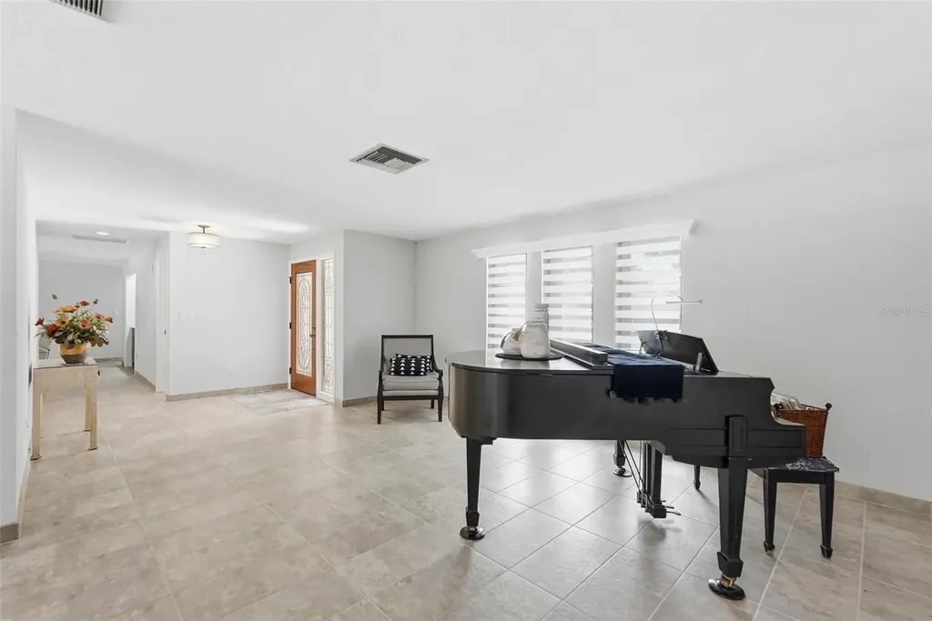 707 Knollwood Drive Largo FL 33770