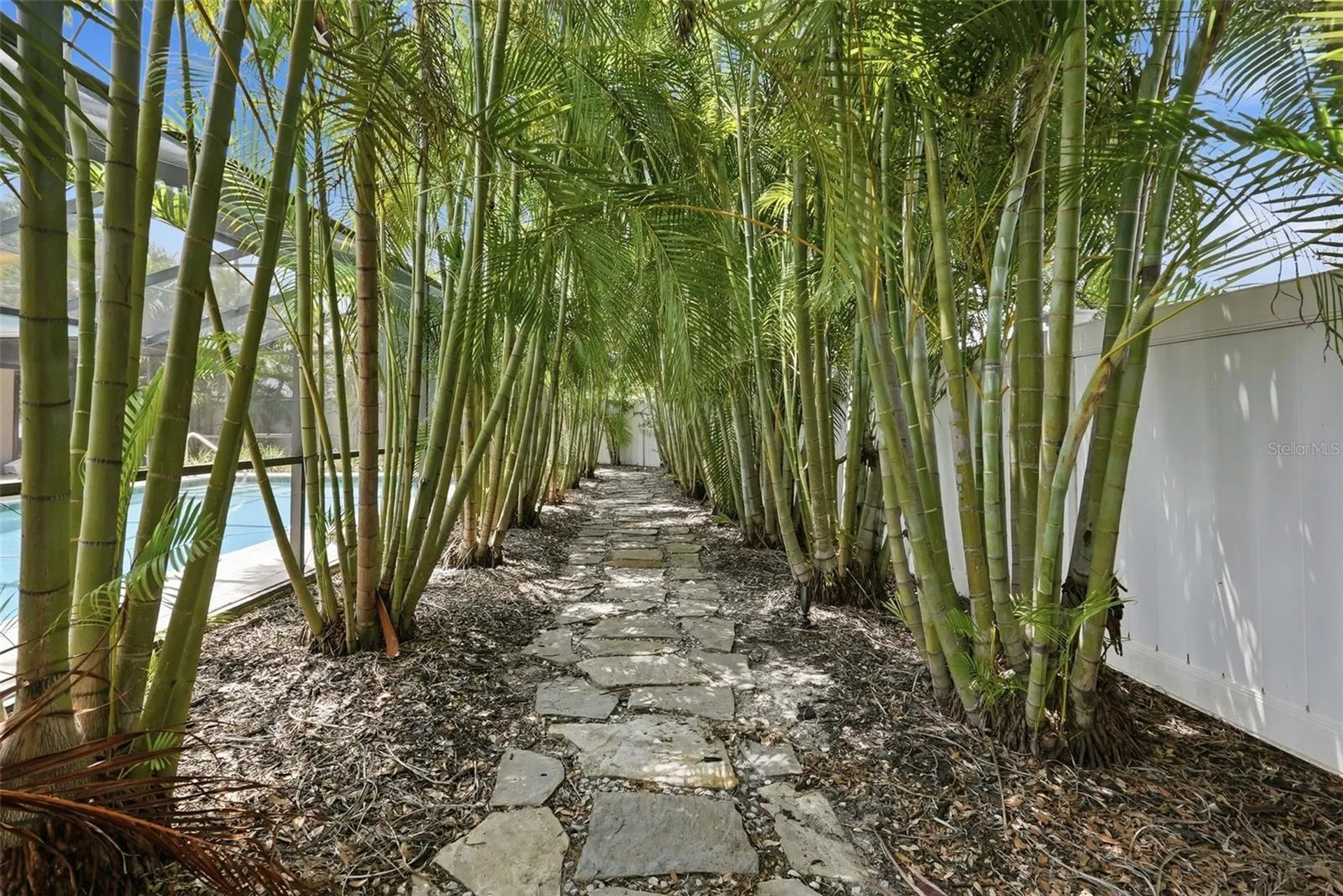 707 Knollwood Drive Largo FL 33770