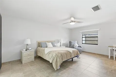 707 Knollwood Drive Largo FL 33770