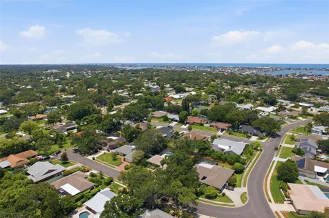 707 Knollwood Drive Largo FL 33770