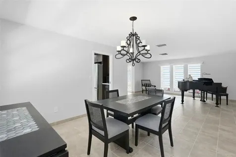 707 Knollwood Drive Largo FL 33770