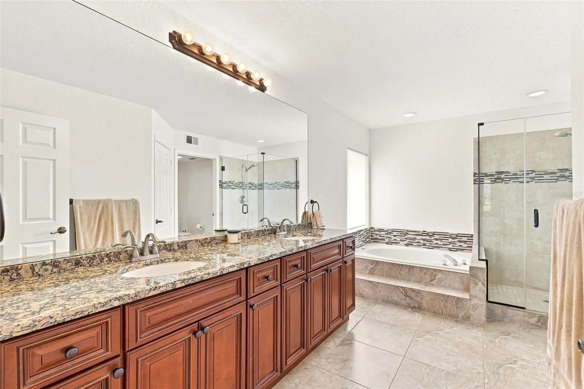 13494 Falcon Pointe Drive Orlando FL 32837
